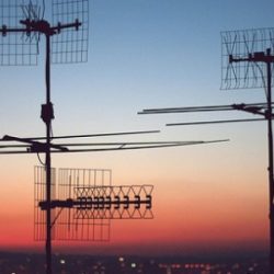 Installazione e riparazione antenne centralizzare condominiali a Roma